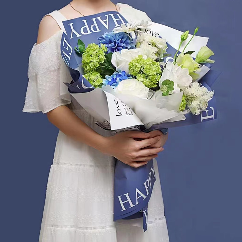 MYHC-38 INS Engelse gradiënt Bopp koeienhuid bloemen inpakpapier