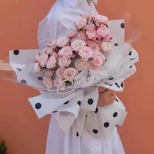 MYHC-58 Inpakpapier van katoenen bloemen met stippenlijn