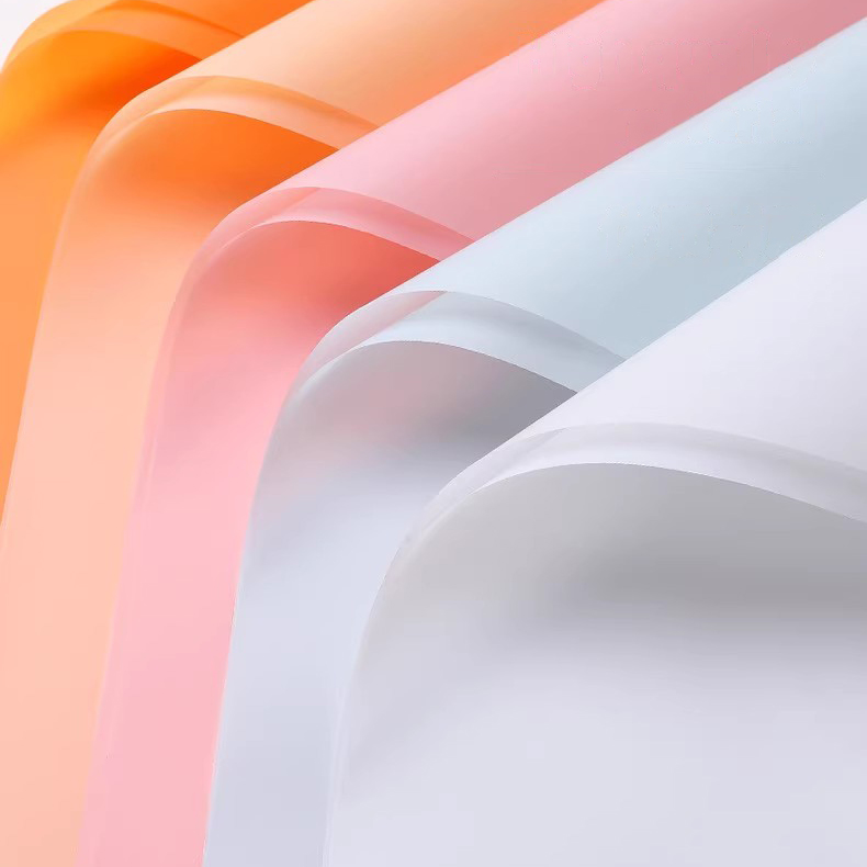 Mat effen kleur doorschijnend bloemeninpakpapier