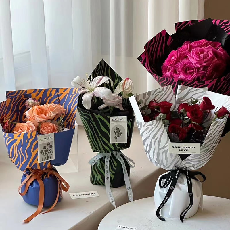 Zebraprint zeskleurig bloemeninpakpapier