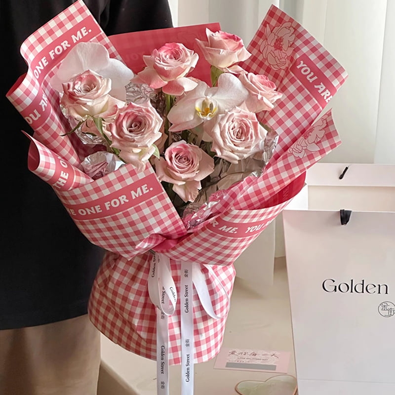 Inpakpapier met geruite veerbloemen