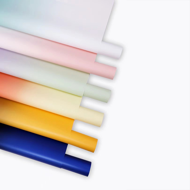 Premium gradiënt bloemboeket inpakpapier